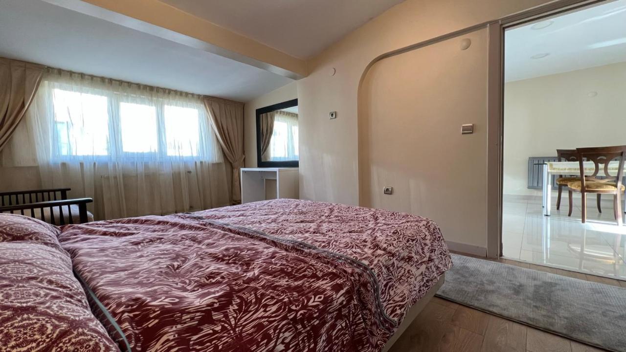Apartmán 200 M2 Muhtesem Cati Kati, Roof Istanbulská provincie Exteriér fotografie