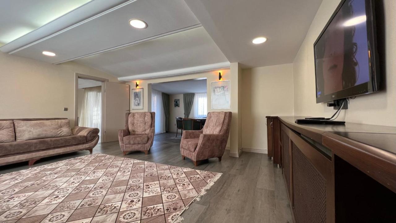 Apartmán 200 M2 Muhtesem Cati Kati, Roof Istanbulská provincie Exteriér fotografie